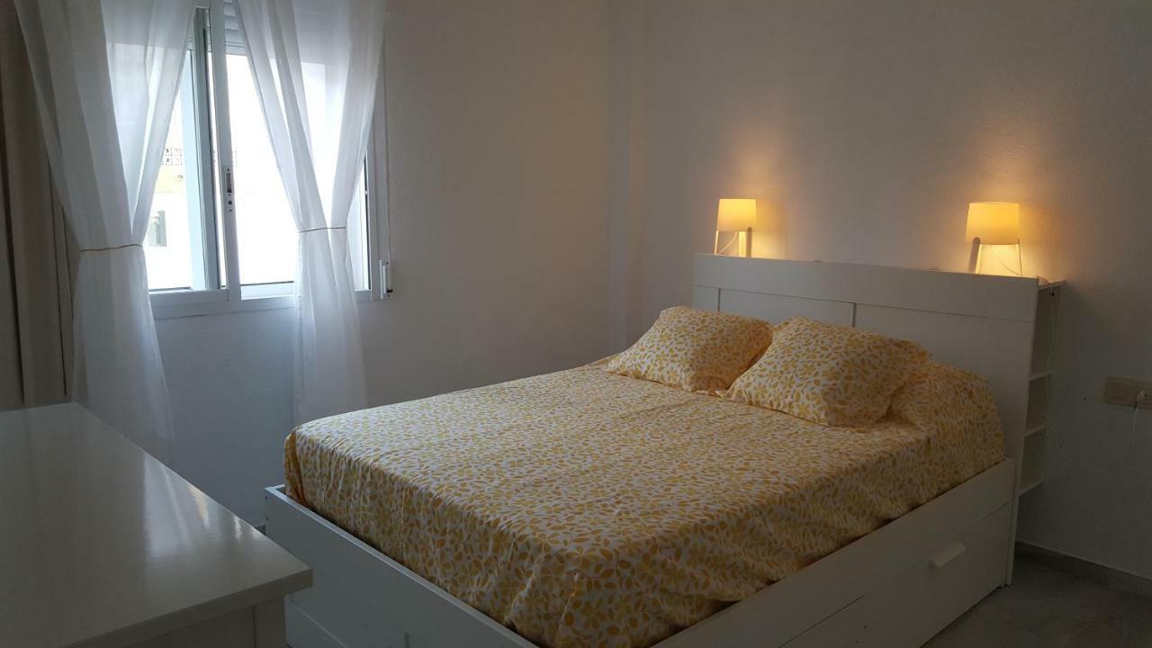 Apartamento Arroyo De La Miel, Luminoso Y Bonito Apartment Benalmadena Luaran gambar