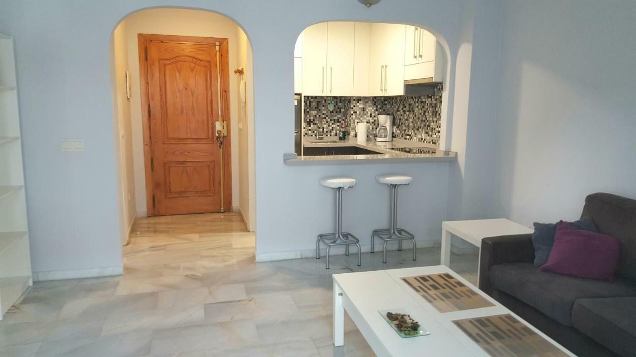 Apartamento Arroyo De La Miel, Luminoso Y Bonito Apartment Benalmadena Luaran gambar