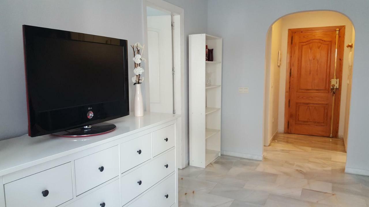 Apartamento Arroyo De La Miel, Luminoso Y Bonito Apartment Benalmadena Luaran gambar